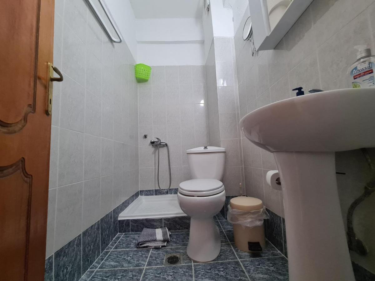 אמוליאני Gallery מראה חיצוני תמונה
