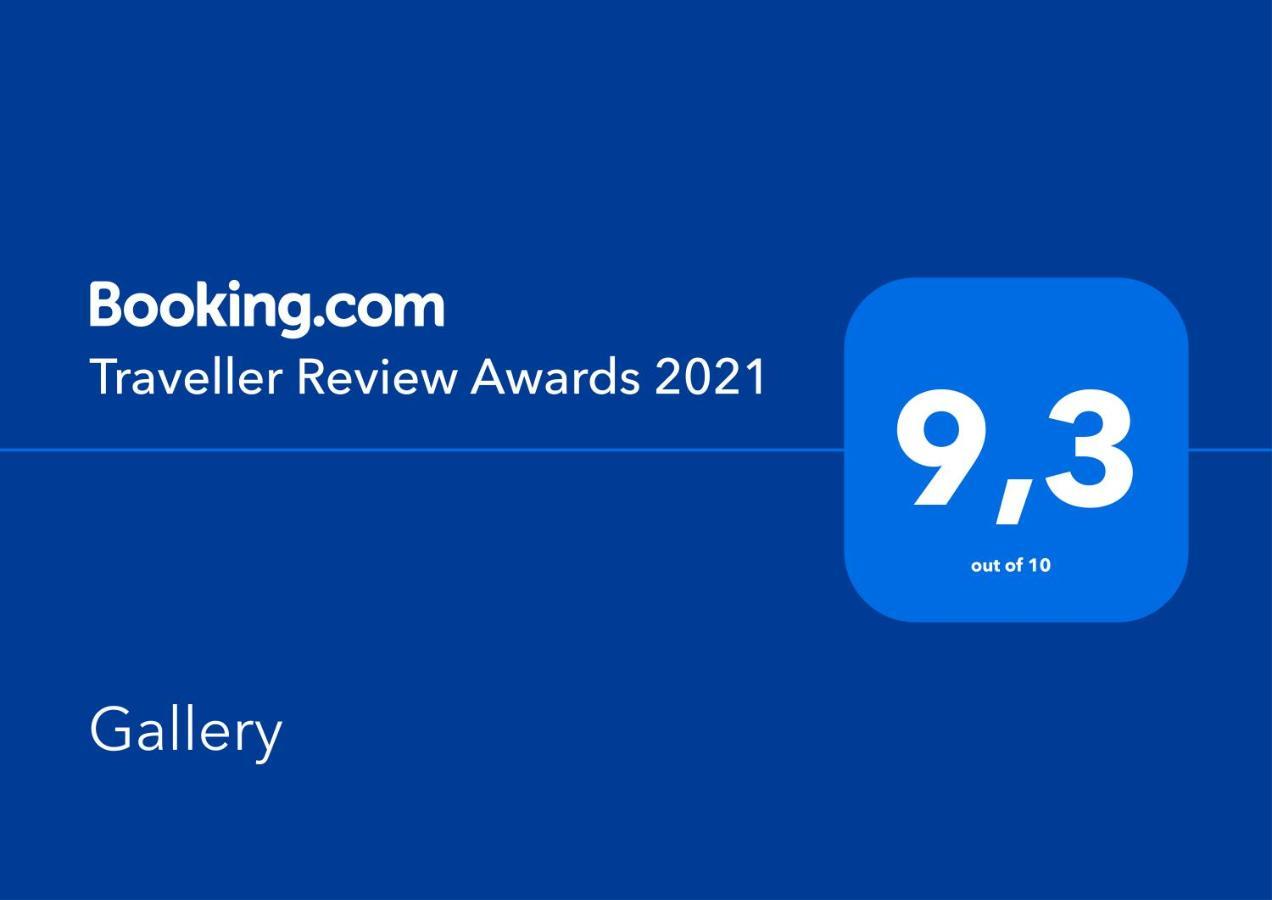 אמוליאני Gallery מראה חיצוני תמונה
